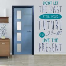 Décoratif vinyl French phrases Live The Present