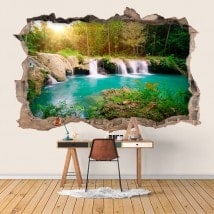 Cascades de mur de vinyle dans la nature