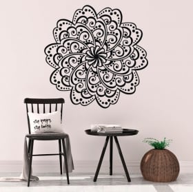 Autocollants et vinyles mandalas