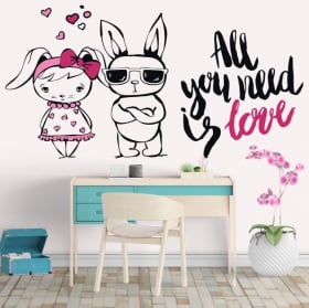 Vinyle adh&eacute;sif phrases All You Need Is Love