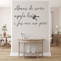 Vinyle adhésif phrases abans de sortir